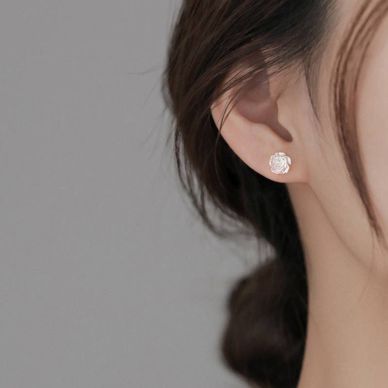 Coming Soon♡Rose Flower White Pearl Stud Earrings