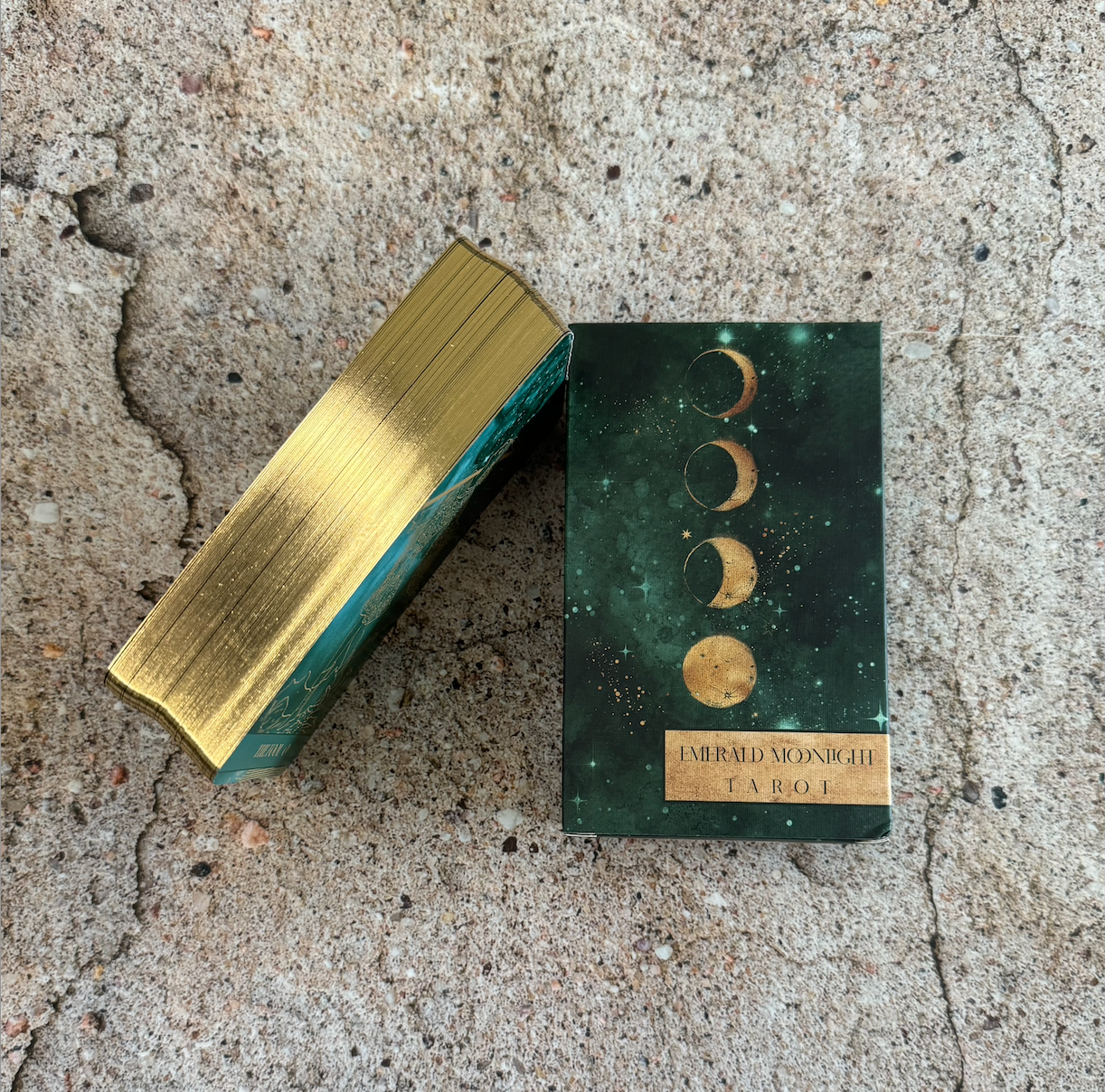 The Emerald Moonlight Tarot Deck- Based on Rider Waite Tarot