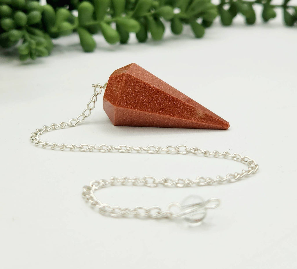 Goldstone Pendulum w/Silver Plated Chain and Clear Quartz