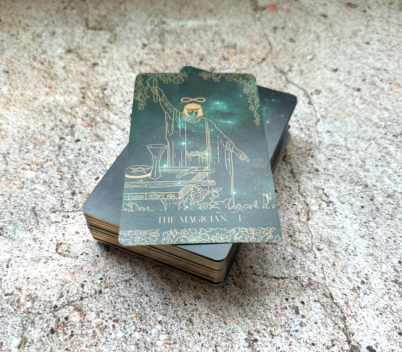 The Emerald Moonlight Tarot Deck- Based on Rider Waite Tarot