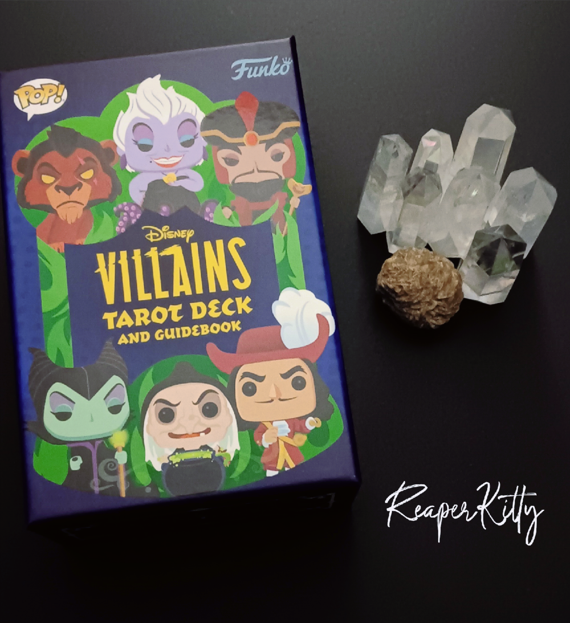 Funko: Disney Villains Tarot Deck and Guidebook